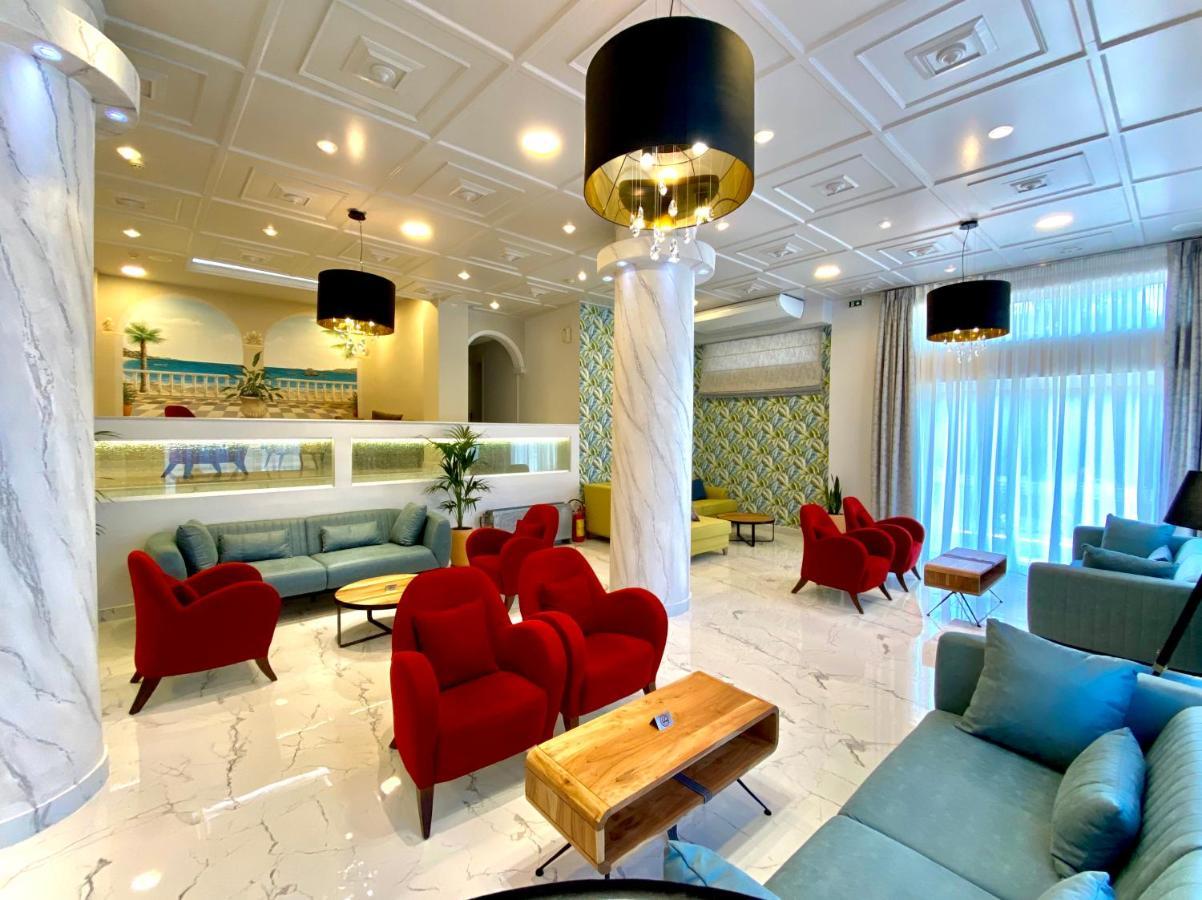 Hotel Paloma Blanca Ipsos Esterno foto