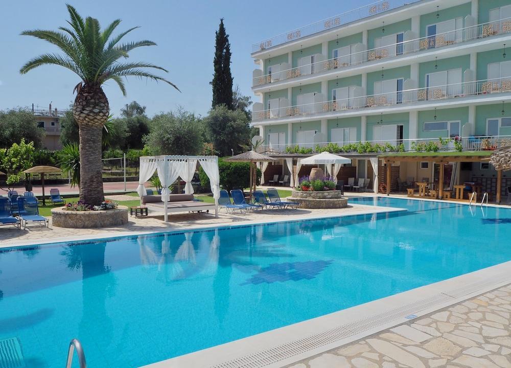 Hotel Paloma Blanca Ipsos Esterno foto