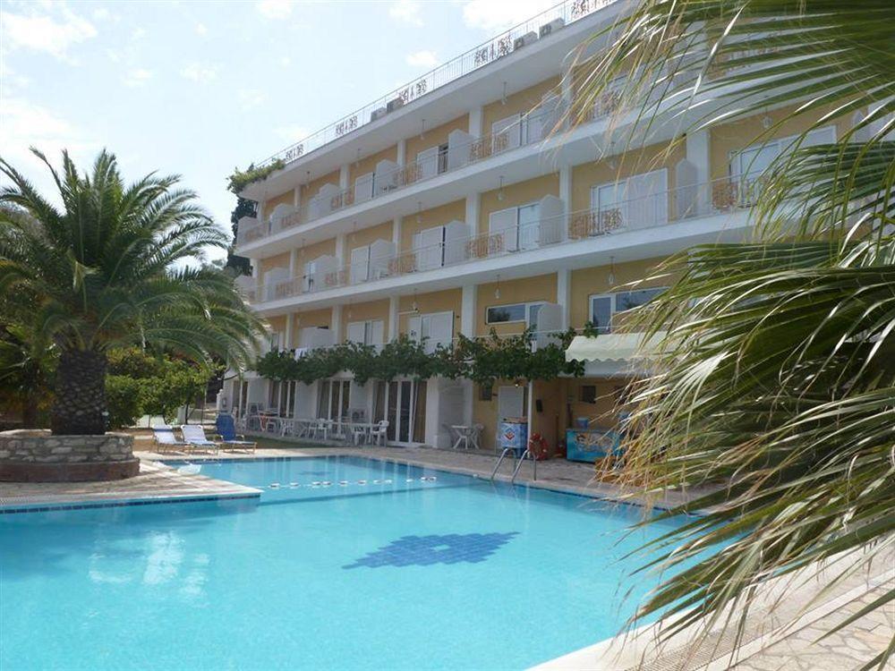 Hotel Paloma Blanca Ipsos Esterno foto