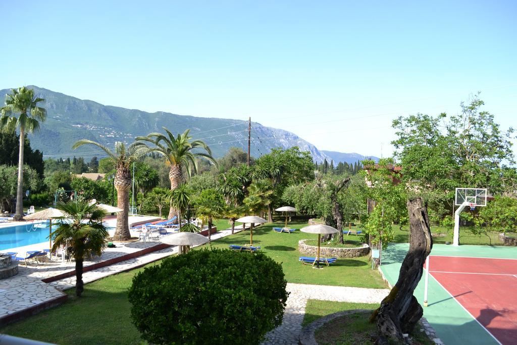 Hotel Paloma Blanca Ipsos Esterno foto