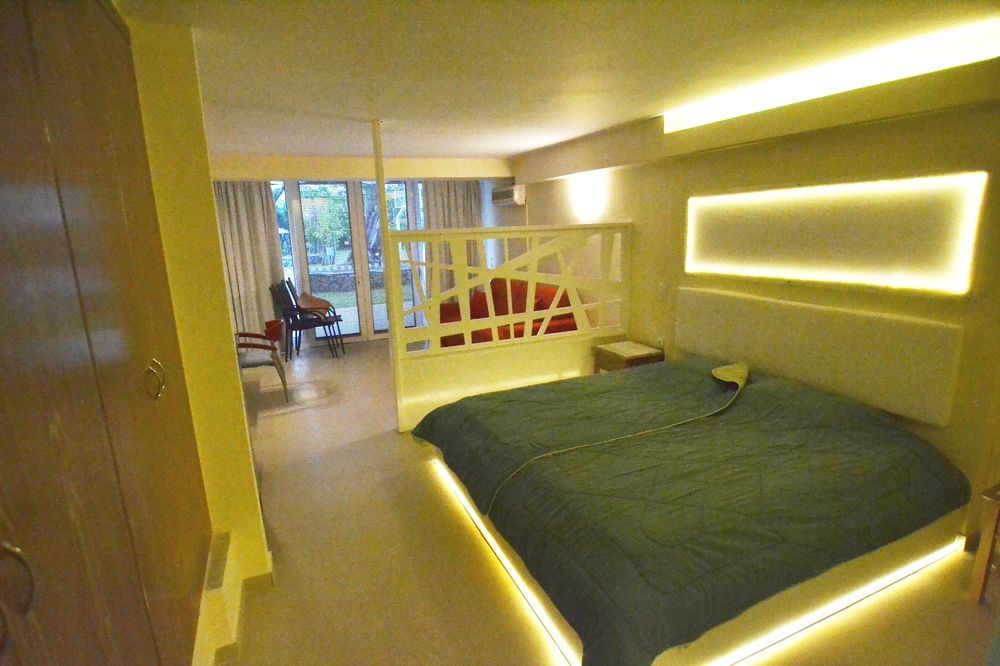 Hotel Paloma Blanca Ipsos Esterno foto