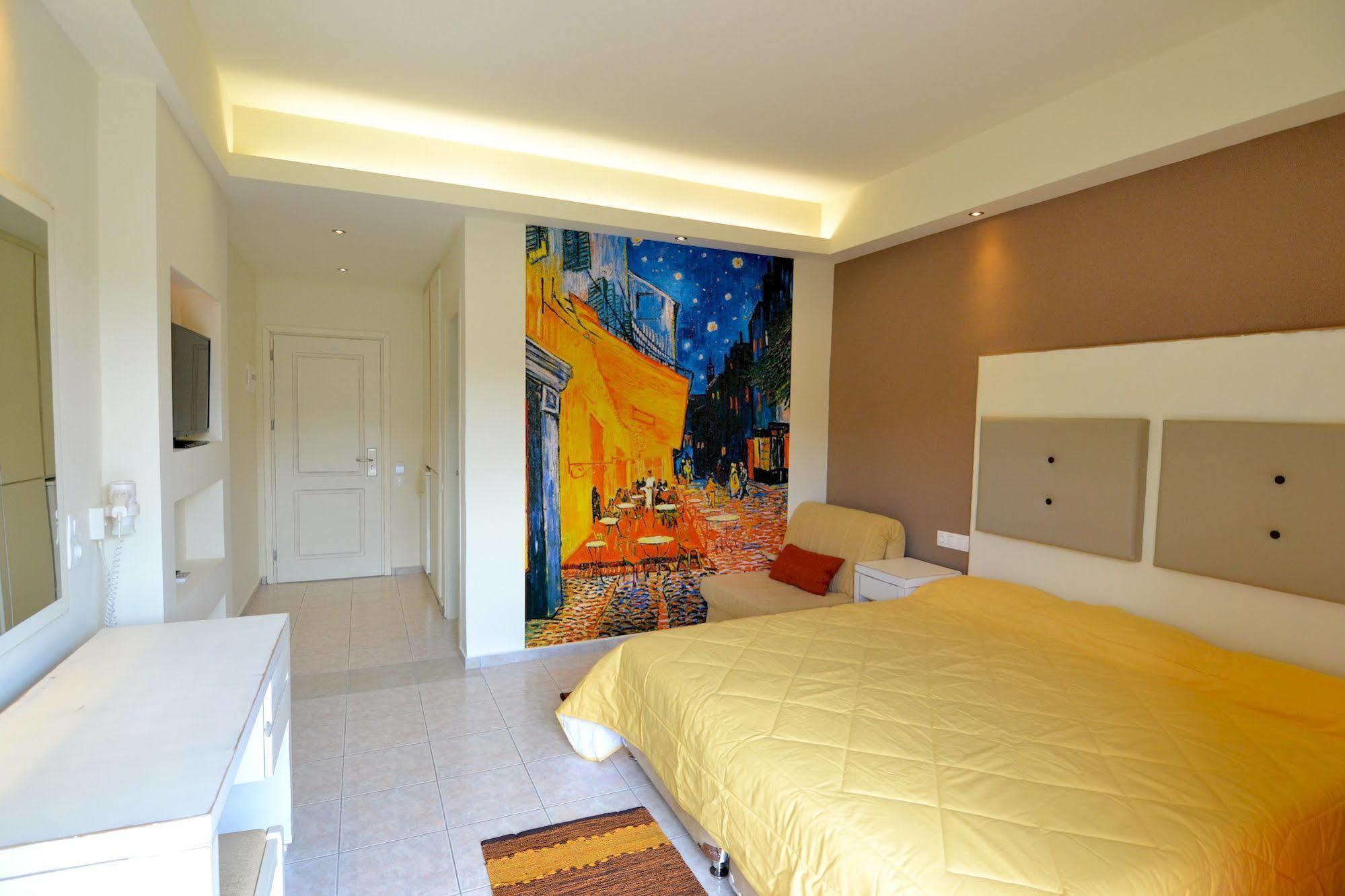 Hotel Paloma Blanca Ipsos Esterno foto